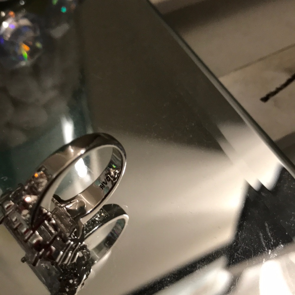 NVC sterling silver classy ring - Picture 3 of 4
